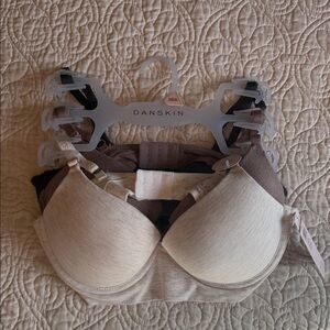 Danskin Women's Cream and Brown and Black Bra Set 3 NWT
